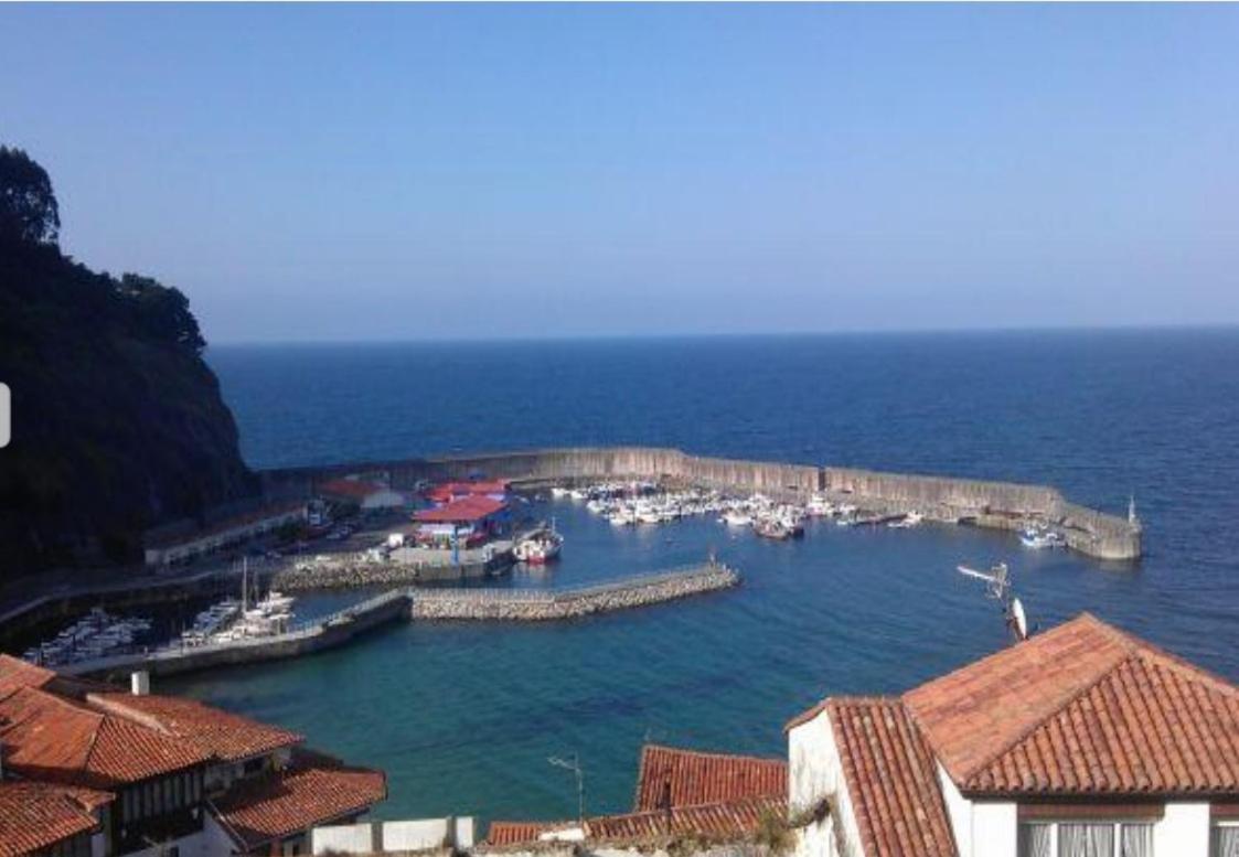 Piso Con Vistas Al Puerto Lejlighed Lastres Eksteriør billede